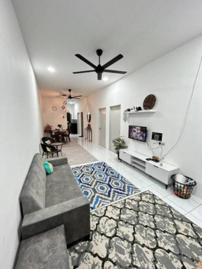 Zh homestay teluk batik